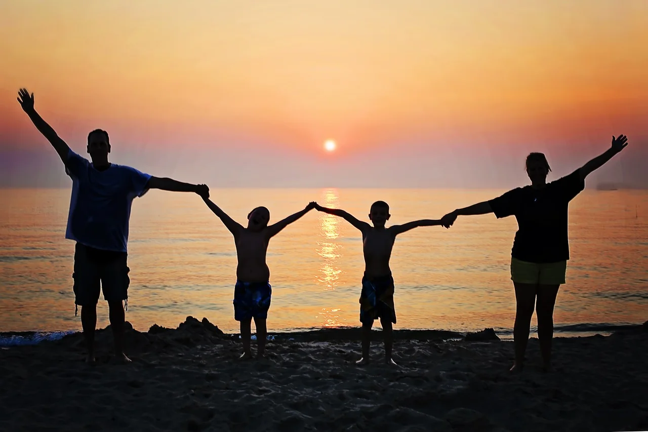 family-2611748_1280